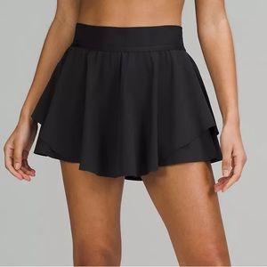 NWOT Lululemon Court Rival High-Rise Skirt in Black